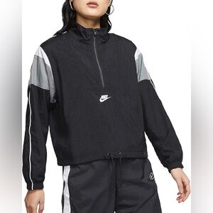 Nike Women's Sportswear Woven Heritage Wind Jacket Cj2361-010 Black Windrunner
